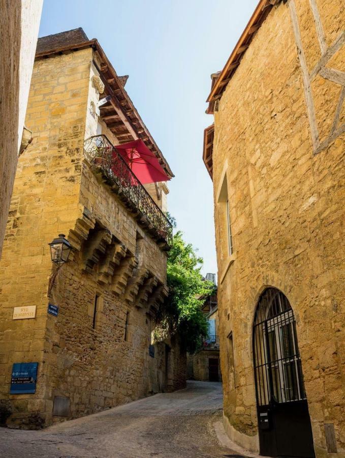 Appartements Les Suites Sarladaises Sarlat-la-Canéda Zewnętrze zdjęcie